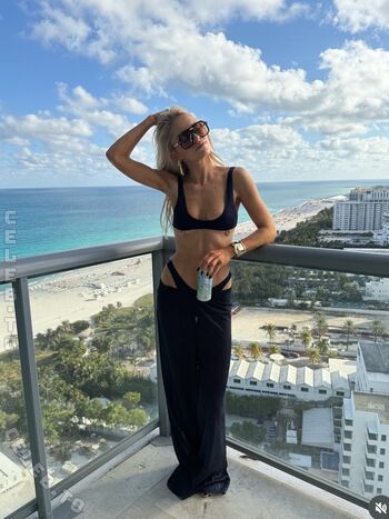 Full leaked Caro daur private onlyfans photo