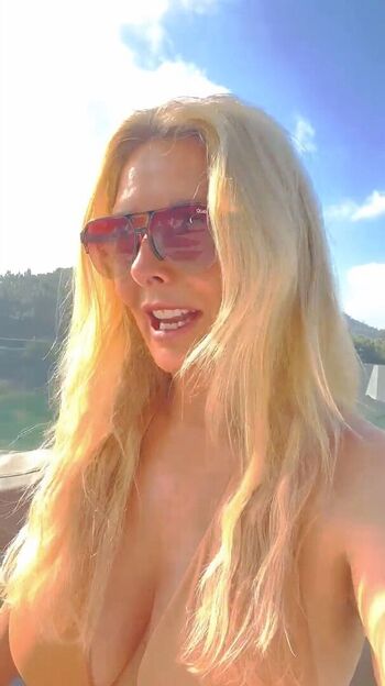 Full leaked Carol vord private onlyfans photo