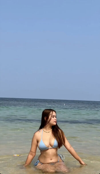 Full leaked Caroline grasland private onlyfans photo