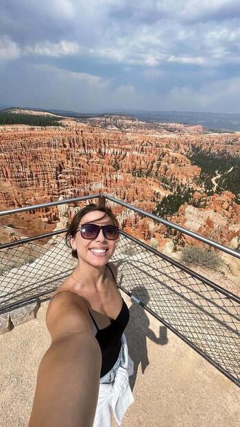 Full leaked Caroline vu page private onlyfans photo