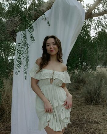 Full leaked Caroline vu private onlyfans photo