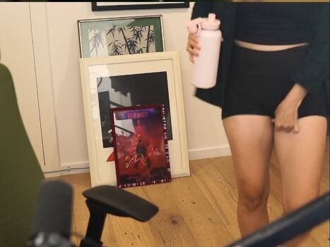 Full leaked Carolinekwan private onlyfans photo