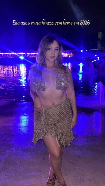 Full leaked Carolzinha sg private onlyfans photo