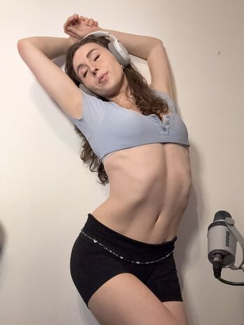 Full leaked Carriemadsin private onlyfans photo