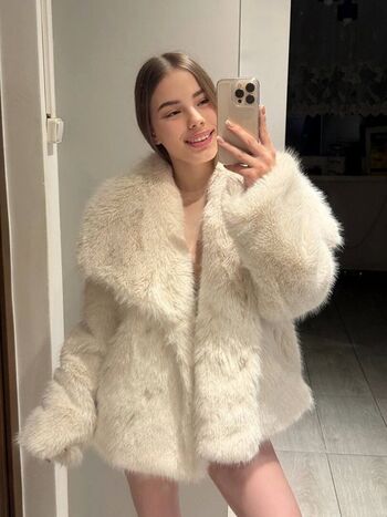 Full leaked Carry berry private onlyfans photo