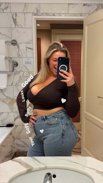 Full leaked Carys whittaker page private onlyfans photo