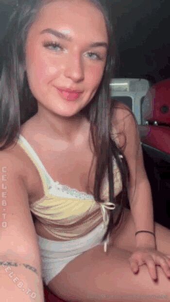 Cassiemaee