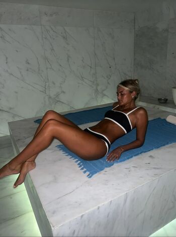 Full leaked Cassybaby private onlyfans photo