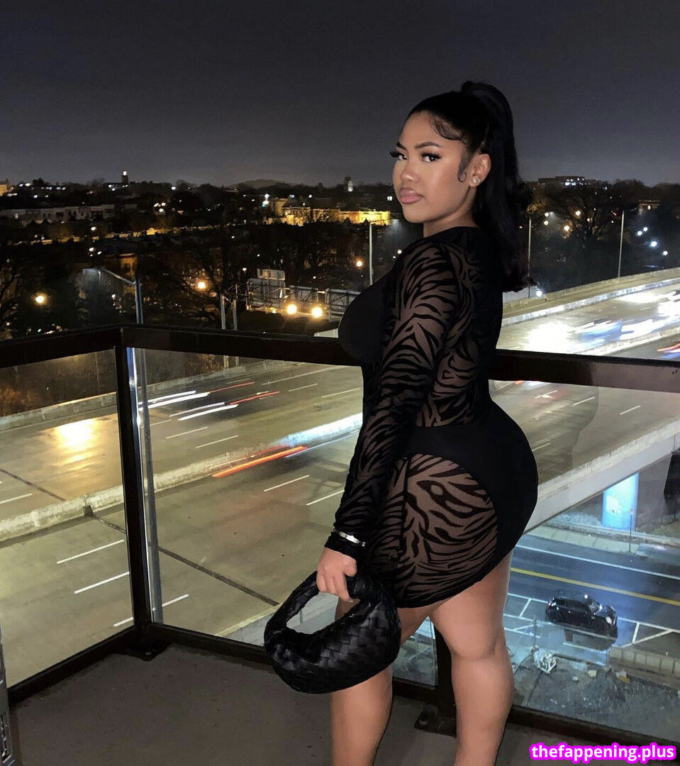 ccblasian / ccblasian1 ヌードOnlyFans写真 #1