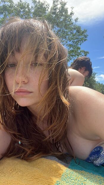 Full leaked Ccelesterenee private onlyfans photo