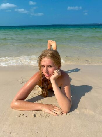 Full leaked Cela lopes page private onlyfans photo