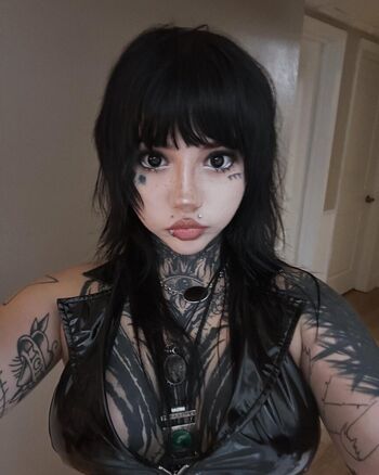 Full leaked Celeste triplex private onlyfans photo