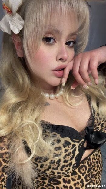Full leaked Celina x page private onlyfans photo