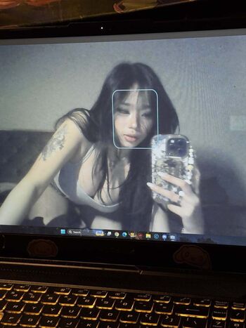 Full leaked Cellow page private onlyfans photo