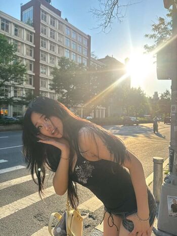 Full leaked Cellow page private onlyfans photo