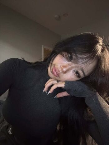 Full leaked Cellow page private onlyfans photo