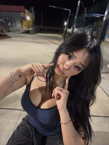Full leaked Cellow page private onlyfans photo