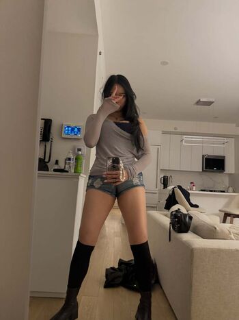 Full leaked Cellow private onlyfans photo