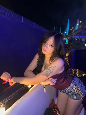 Full leaked Cellow private onlyfans photo