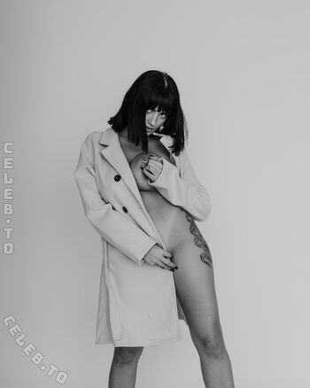 Full leaked Chanel page private onlyfans photo