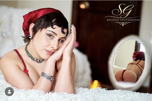 Full leaked Chaoticbun private onlyfans photo