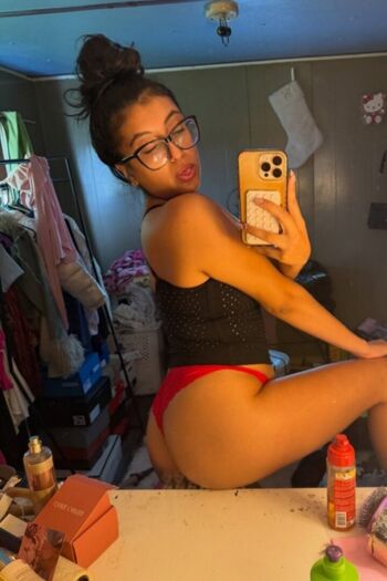 Full leaked Charleneee private onlyfans photo