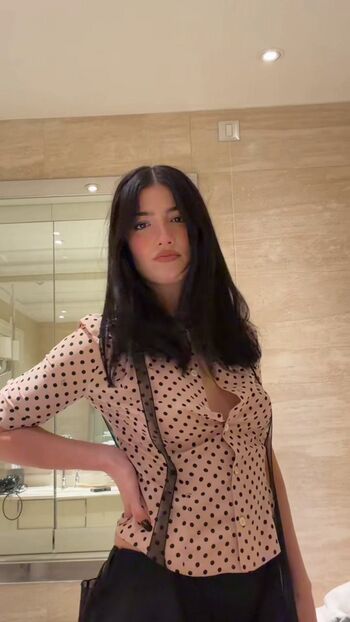 Full leaked Charli d amelio page private onlyfans photo