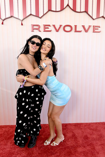 Full leaked Charli d amelio page private onlyfans photo