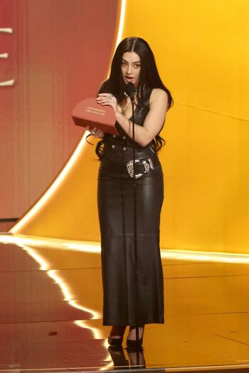 Full leaked Charli xcx page private onlyfans photo