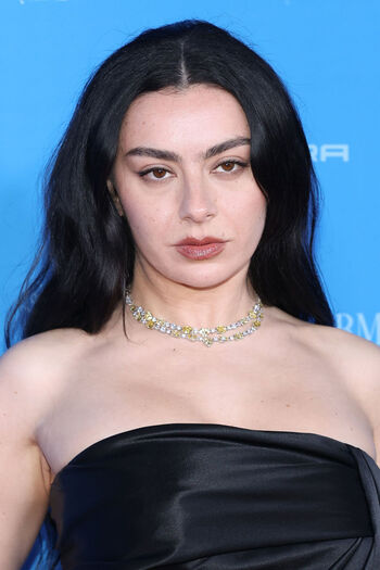 Full leaked Charli xcx page private onlyfans photo