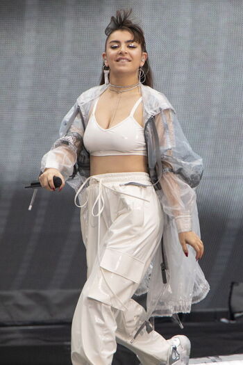 Full leaked Charli xcx page private onlyfans photo