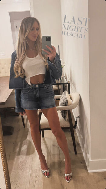 Full leaked Charlotte flair page private onlyfans photo