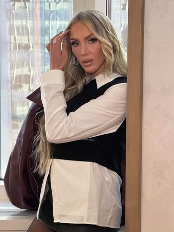 Full leaked Charlotte flair page private onlyfans photo