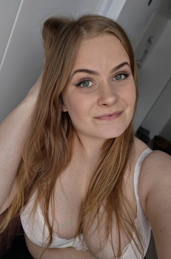 Full leaked Cheerherbie private onlyfans photo