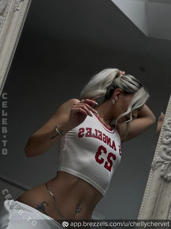 Full leaked Chellychervet private onlyfans photo