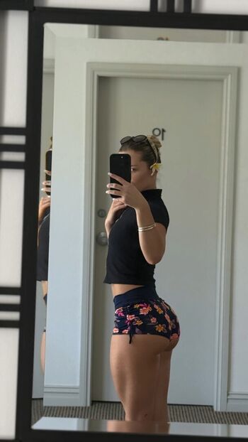 Full leaked Chelsea pearce page private onlyfans photo