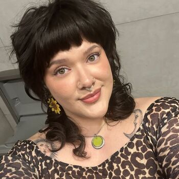 Full leaked Cherry velora private onlyfans photo