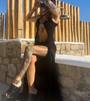 Full leaked Cherryrebelle  page private onlyfans photo