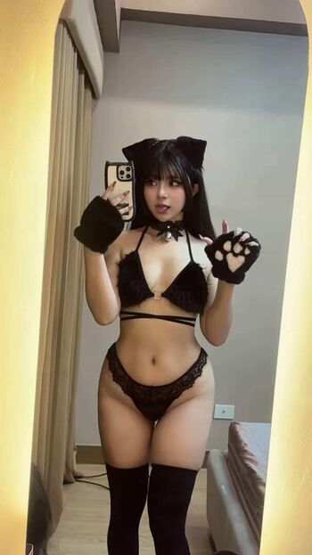 Full leaked Chescakeuu private onlyfans photo