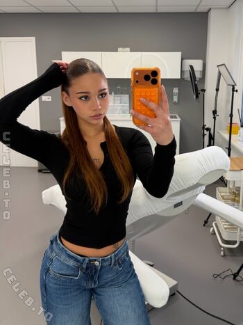 Full leaked Chevelly private onlyfans photo