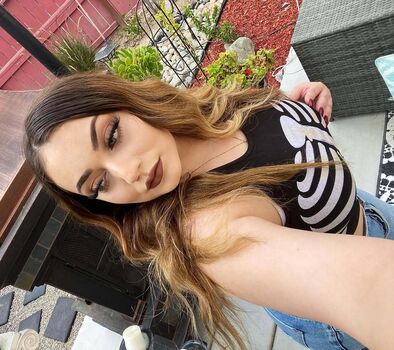 Full leaked Chichi private onlyfans photo