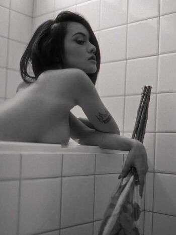 Full leaked Chinnipha khlaichans page private onlyfans photo