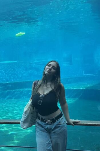 Full leaked Chiri francesca page private onlyfans photo