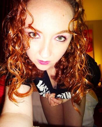 Full leaked Chivettes private onlyfans photo