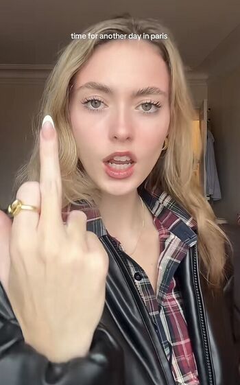 Full leaked Chlo in nyc private onlyfans photo