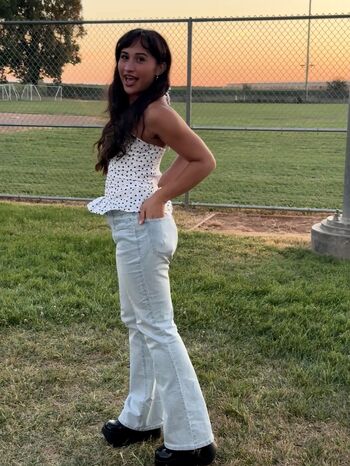 Full leaked Chloe cole private onlyfans photo