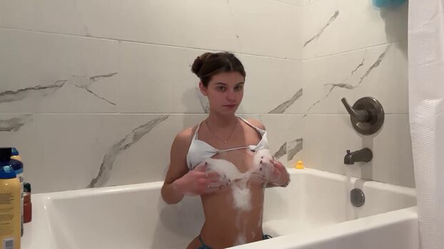 Full leaked Chloe cook page private onlyfans photo