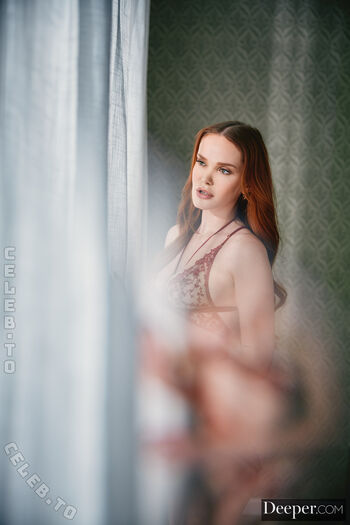 Full leaked Chloe foxxe page private onlyfans photo