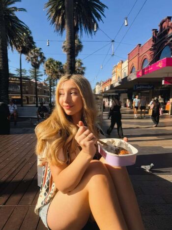 Full leaked Chloe may  page private onlyfans photo