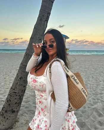 Full leaked Chlohansen private onlyfans photo